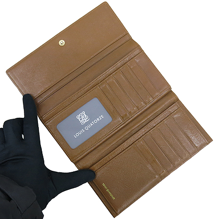 Louis_Quatorze(���̱����) �ñ׳��� �ڰ��� ���� ���� Ʈ���� ������ �̹���3 - ���̺��� �߰���ǰ