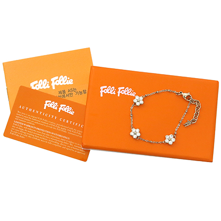 ��������  ����