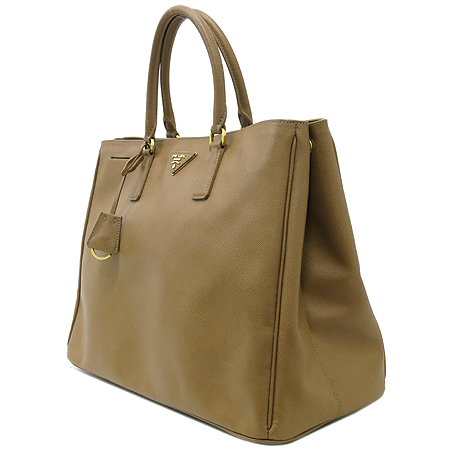 Prada(�����) BN1786 SAFIANO LUX (���ǾƳ� ����) ��Ʈ�� �̹���2 - ���̺��� �߰���ǰ