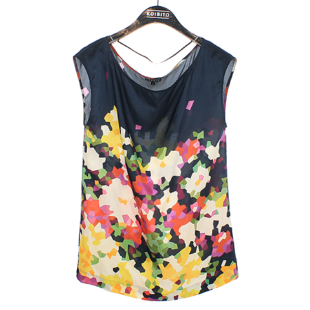 ��  ����