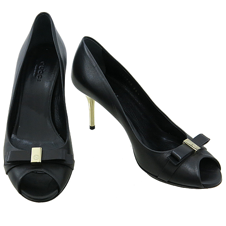 ����  ����