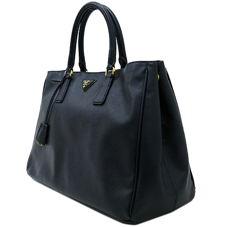 Prada(�����) BN1786 SAFIANO LUX (���ǾƳ� ����) ��Ʈ�� �̹���2 - ���̺��� �߰���ǰ