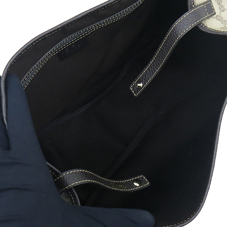 Gucci(����) 293578 PVC ���� Ʈ���� ȣ�� ����� �̹���6 - ���̺��� �߰���ǰ