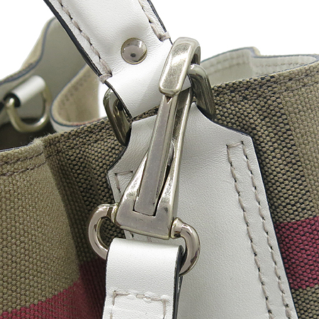 Burberry(������) SUSANNA �Ͽ콺 üũ ĵ���� �ٰ� ��Ʈ�� + ��� ��Ʈ�� + �����Ŀ�ġ �̹���4 - ���̺��� �߰���ǰ