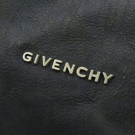 GIVENCHY(�����) 11G5272078 ��Ƽ�� ���� ���� ���� �ڵ� �ǵ��� L ���� ������ 2WAY �̹���4 - ���̺��� �߰���ǰ