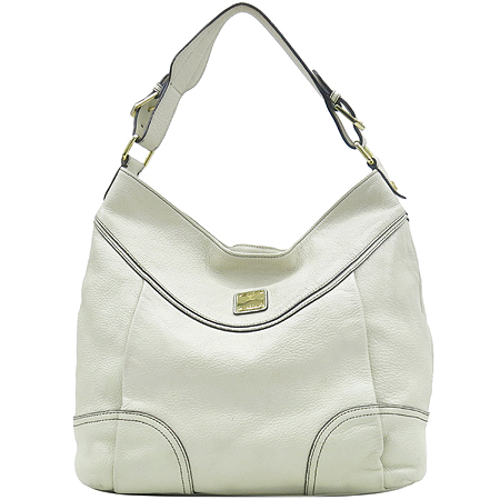 ������  �����