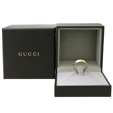 ����  ����