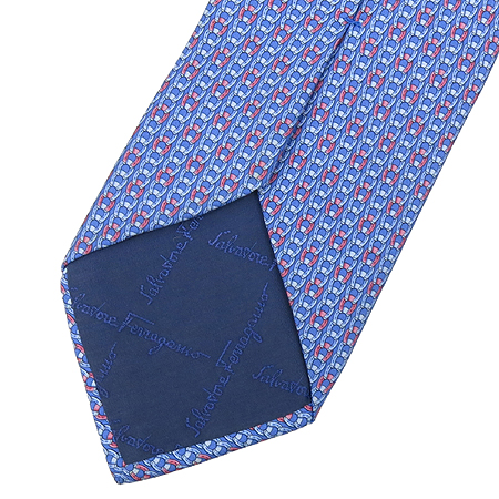 Ferragamo(��󰡸�) 100% ��ũ ��Ÿ�� �̹���3 - ���̺��� �߰���ǰ