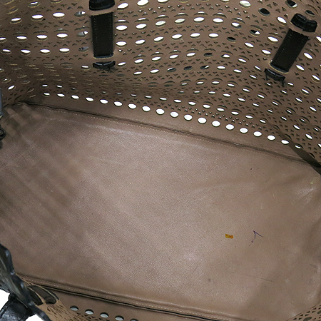 ARAIA (�˶��̾�) ������ �� ���� ����� + ���� �Ŀ�ġ �̹���5 - ���̺��� �߰���ǰ