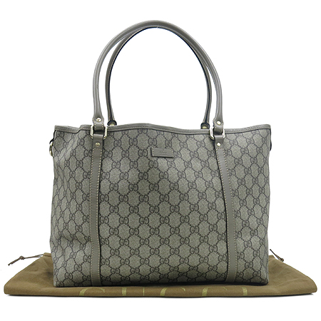 ����  �����