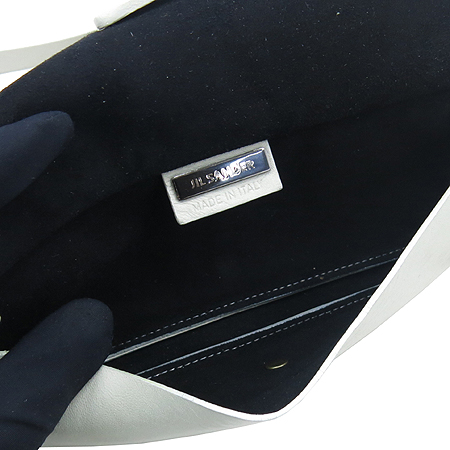 Jilsander(������) �׷��� �÷� ����Ų �Ŀ�ġ ũ�ν��� �̹���4 - ���̺��� �߰���ǰ