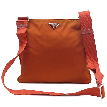 Prada(�����) BT0175 �������÷� TESSUTO �ﰢ�ΰ� ũ�ν��� �̹���3 - ���̺��� �߰���ǰ