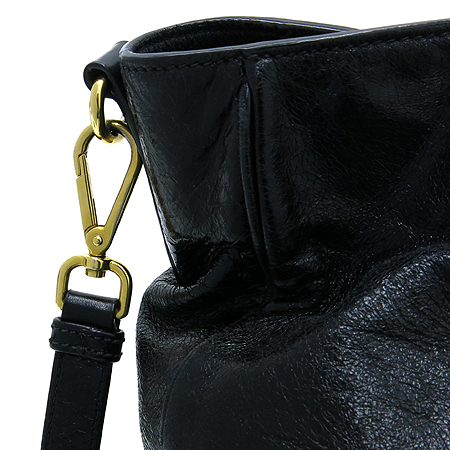 Prada(�����) VITELLO SHINE NERO ���ڷλ��� ���� ��Ƽ������ ����ΰ� ��Ʈ�� + �����Ʈ�� 2WAY �̹���5 - ���̺��� �߰���ǰ