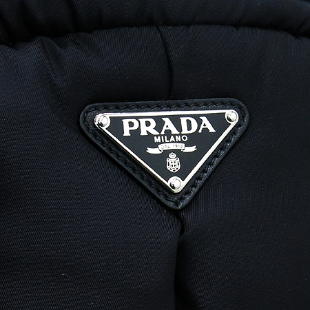 Prada(�����) BL0881 �ﰢ �ΰ� ��� ���� �к긯 �е� ��Ʈ�� + ��� ��Ʈ�� �̹���4 - ���̺��� �߰���ǰ