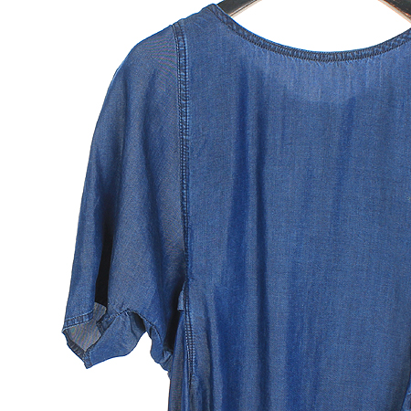 ACNE(��ũ��) ���� ���ǽ� �̹���3 - ���̺��� �߰���ǰ