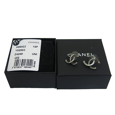 ����  �Ͱ���