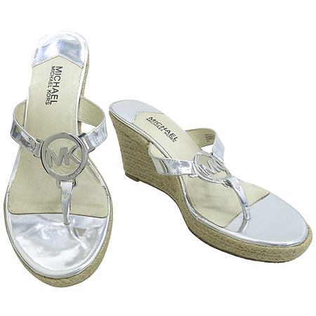 ����Ŭ�ھ  ����