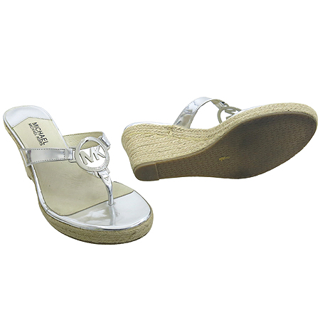 MICHAELKORS (����Ŭ�ھ) ���� �ΰ� ��� �ǹ� ��Ż�� ������ ������ ���� �̹���2 - ���̺��� �߰���ǰ