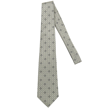 �Ƹ�����  ��Ÿ��