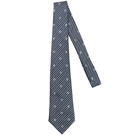 ���̺���  ��Ÿ��