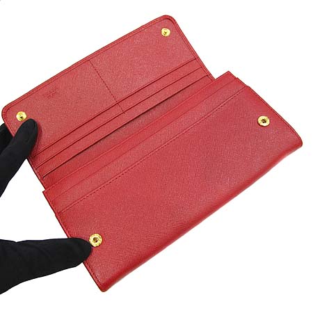 Prada(�����) 1M1132 ���� �ΰ� SAFFIANO METAL ���ǾƳ� ������ [��õ��] �̹���4 - ���̺��� �߰���ǰ