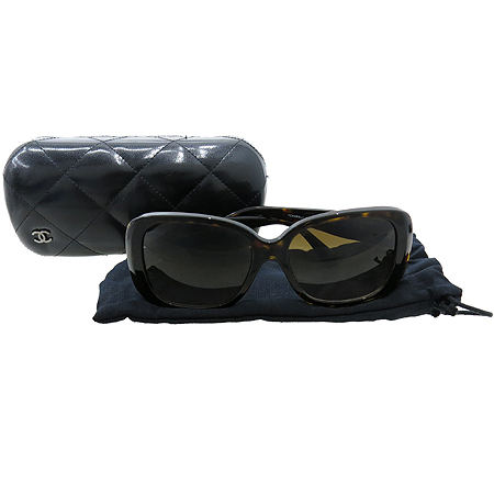 ����  ���۶�