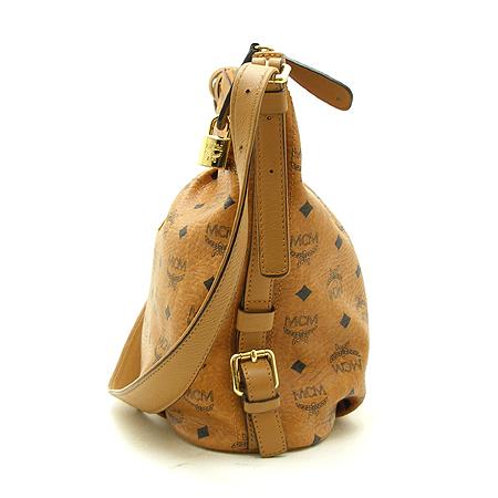 MCM(������) ���佺 ����ΰ� ȣ�� ����� �̹���3 - ���̺��� �߰���ǰ