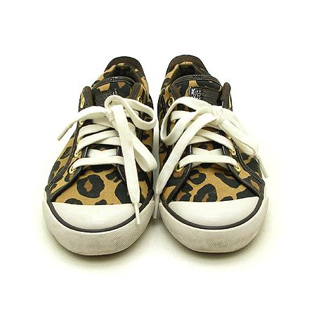 Coach(��ġ) �ñ׳��� ȣ�� ���� ����Ŀ�� �̹���2 - ���̺��� �߰���ǰ