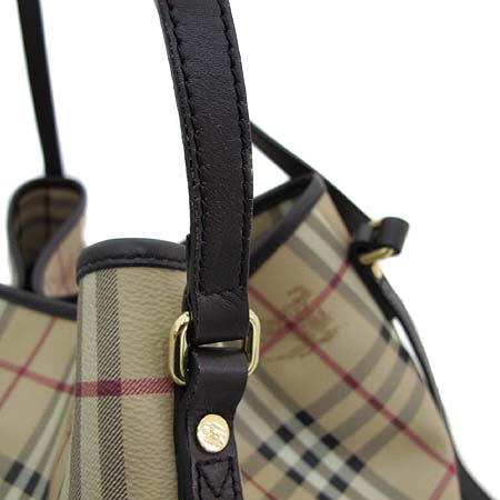 Burberry(������) 3741797 �� Ŭ���� ���̸��� üũ L������ PVC ����� + �����Ŀ�ġ [��õ ������] �̹���3 - ���̺��� �߰���ǰ