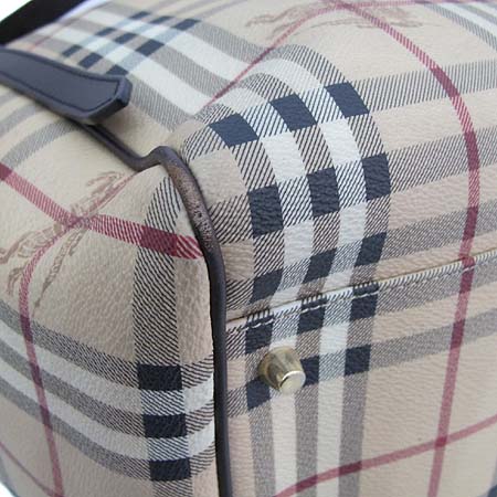 Burberry(������) 3741797 �� Ŭ���� ���̸��� üũ L������ PVC ����� + �����Ŀ�ġ [��õ ������] �̹���5 - ���̺��� �߰���ǰ