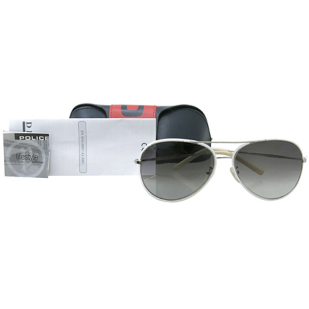 ������  ���۶�