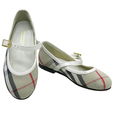 ������  ����