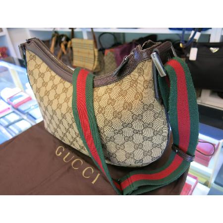 Gucci(����) 181092 GG�ΰ� �ڰ��� �Ｑ�ݴ� ũ�ν��� �̹���3 - ���̺��� �߰���ǰ