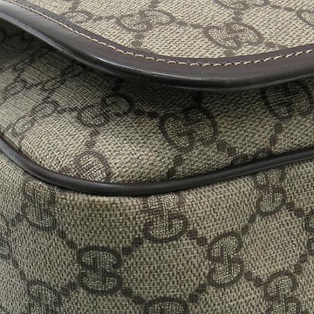 Gucci(����) 222291 GG�ΰ� PVC ��ũ���� Ʈ���� �� ���� �ΰ� ��� �޽��� ũ�ν��� [������û��] �̹���4 - ���̺��� �߰���ǰ