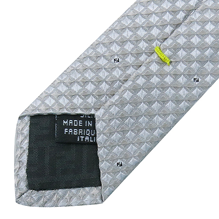 Fendi(���) �ǹ� ��Ż�� ��ũ ��Ÿ�� �̹���6 - ���̺��� �߰���ǰ