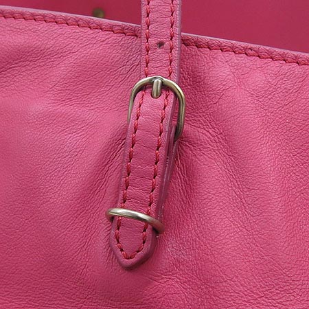 Balenciaga(�߷��þư�) 236701 ��ũ���� Ŭ���� ���ǿ��� ��Ʈ�� + �����ſ� [�λ꼾�Һ���] �̹���4 - ���̺��� �߰���ǰ