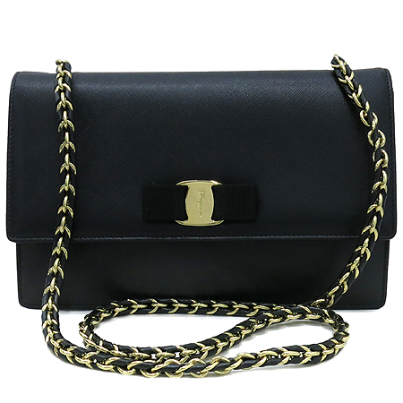 Ferragamo(��󰡸�) 21 E480 ���� ���ǾƳ� �ٶ� ��� ���� ũ�ν��� �̹���2 - ���̺��� �߰���ǰ