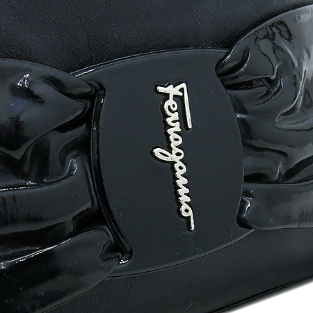 Ferragamo(��󰡸�) 21 A619 ���� ���̴�Ʈ ���� ȥ�� ����ΰ� �ٶ���� 2WAY �̹���3 - ���̺��� �߰���ǰ