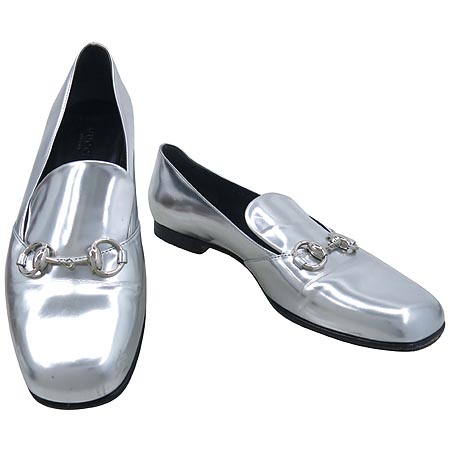 ����  ����