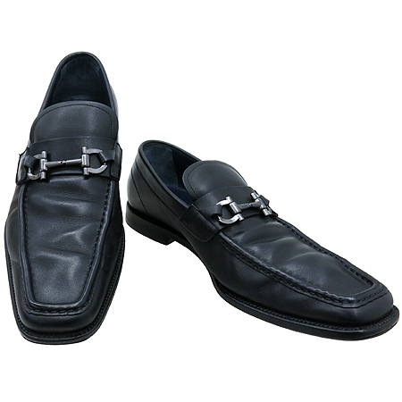 Ferragamo(󰡸)  ÷  ġ   