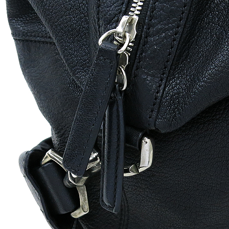 GIVENCHY(�����) 12G5018012 001 ��Ʈ��Ų ���� ����ΰ� �����ð��� M������ ��Ʈ�� + �����Ʈ�� 2WAY �̹���4 - ���̺��� �߰���ǰ