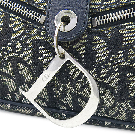 Dior(ũ����î���) �ΰ� �ڰ��� ���̺� ���� Ʈ���� ����� �̹���4 - ���̺��� �߰���ǰ