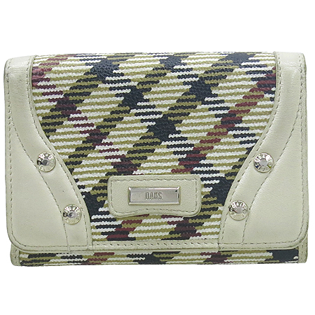 �ڽ�  ������