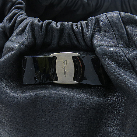 Ferragamo(��󰡸�) 21 C783 �ٶ� ��� ���� ���� ȣ�� ����� �̹���4 - ���̺��� �߰���ǰ