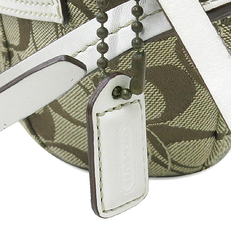 Coach(��ġ) 10840 �ñ׳�ó �ڰ��� ũ�ν��� �̹���3 - ���̺��� �߰���ǰ