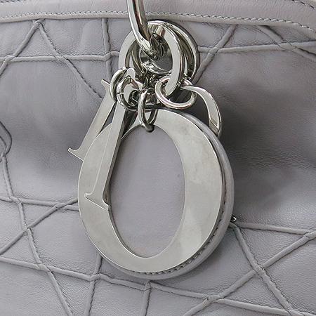 Dior(ũ����î���) M1301PGCA �׷��� ���� ����Ų �׶��� ���� �ΰ� ��� 2WAY [������û��] �̹���3 - ���̺��� �߰���ǰ