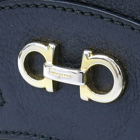 Ferragamo(��󰡸�) 21-B923 ��ġ�Ϸΰ� BUFFALO ���� ü�� ����� �̹���4 - ���̺��� �߰���ǰ