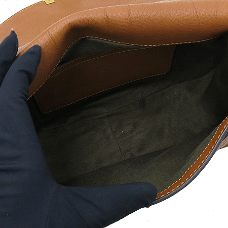 Chloe(���ο�) 3S0857 TAN �÷� ������(������) ũ�ν� �ٵ� ���� ũ�ν��� �̹���6 - ���̺��� �߰���ǰ