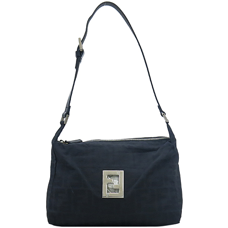 ���  �����