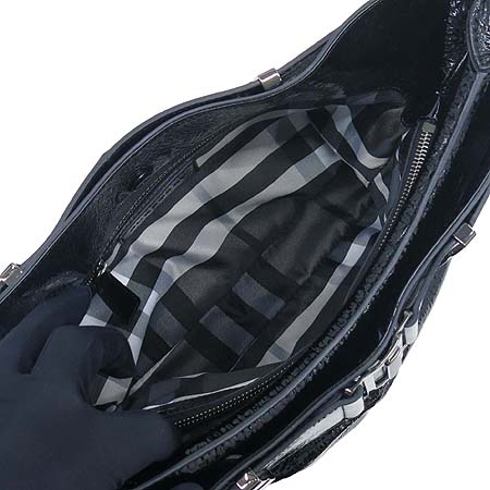 Burberry(������) ���� ���̴�Ʈ ���� ��Ŭ ������ ��Ʈ�� �̹���5 - ���̺��� �߰���ǰ